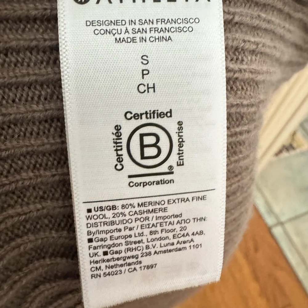 Athleta Spirit Wool Cashmere Long Wrap Cardigan Sweater Rustic Beige S/P Pre-Own - Picture 7 of 7